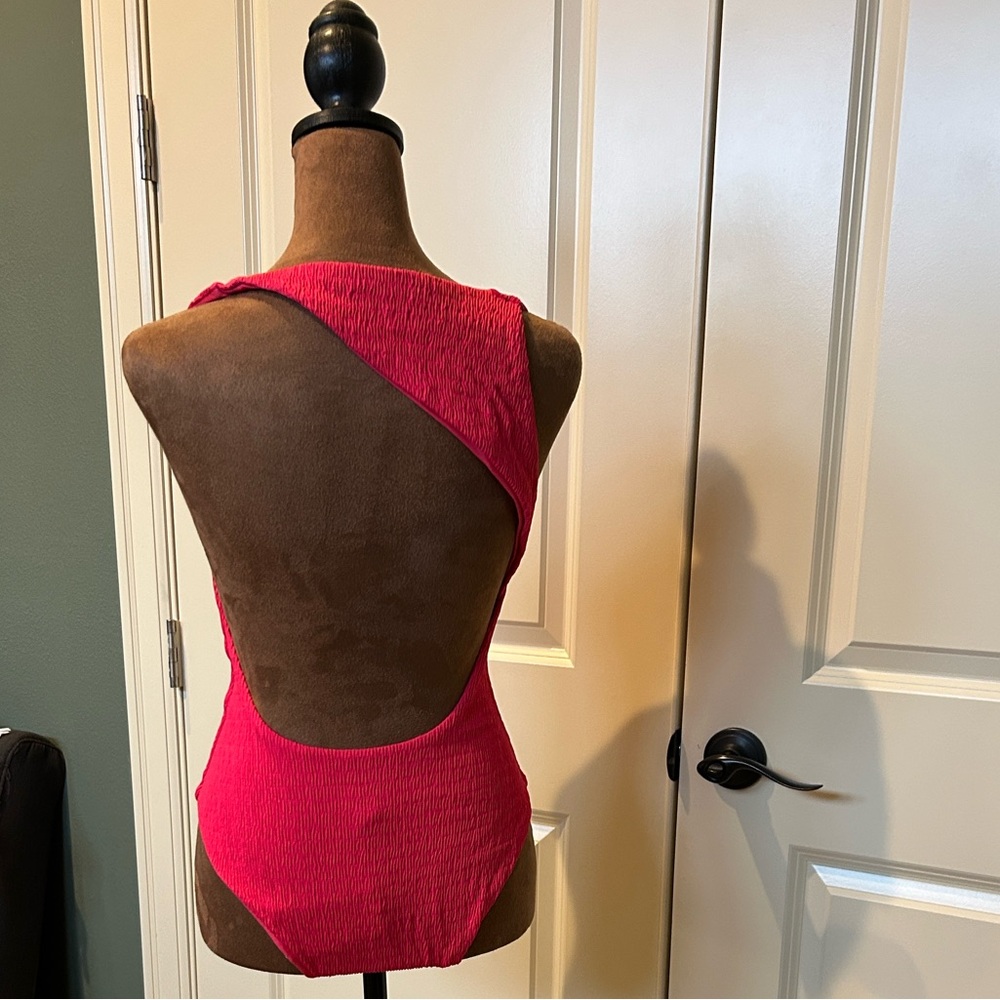 Agua Bendita Leti One Piece